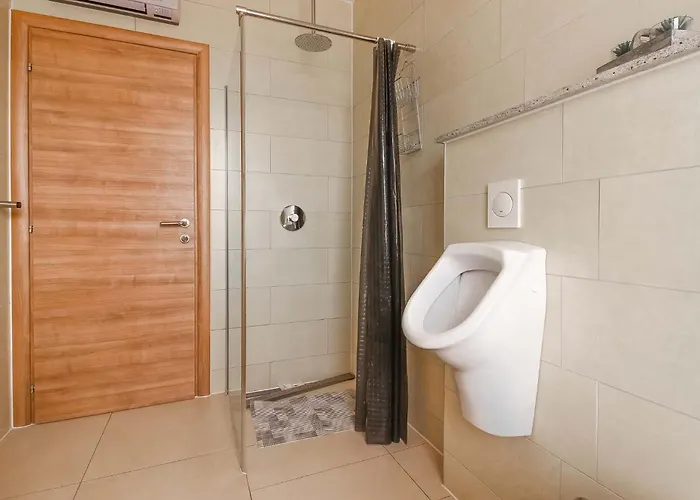 Perlina - For Two People With Terrace Vrsar